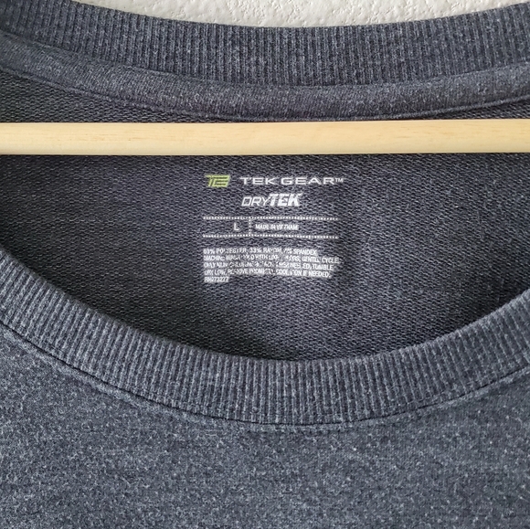 TekGear DRYTEK Large Gray Sweatshirt - Picture 3 of 4